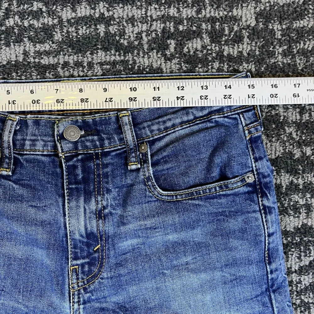Levi's Jeans Mens 30x32 502 Taper Fit Blue Medium Wash Stretch Denim Pants